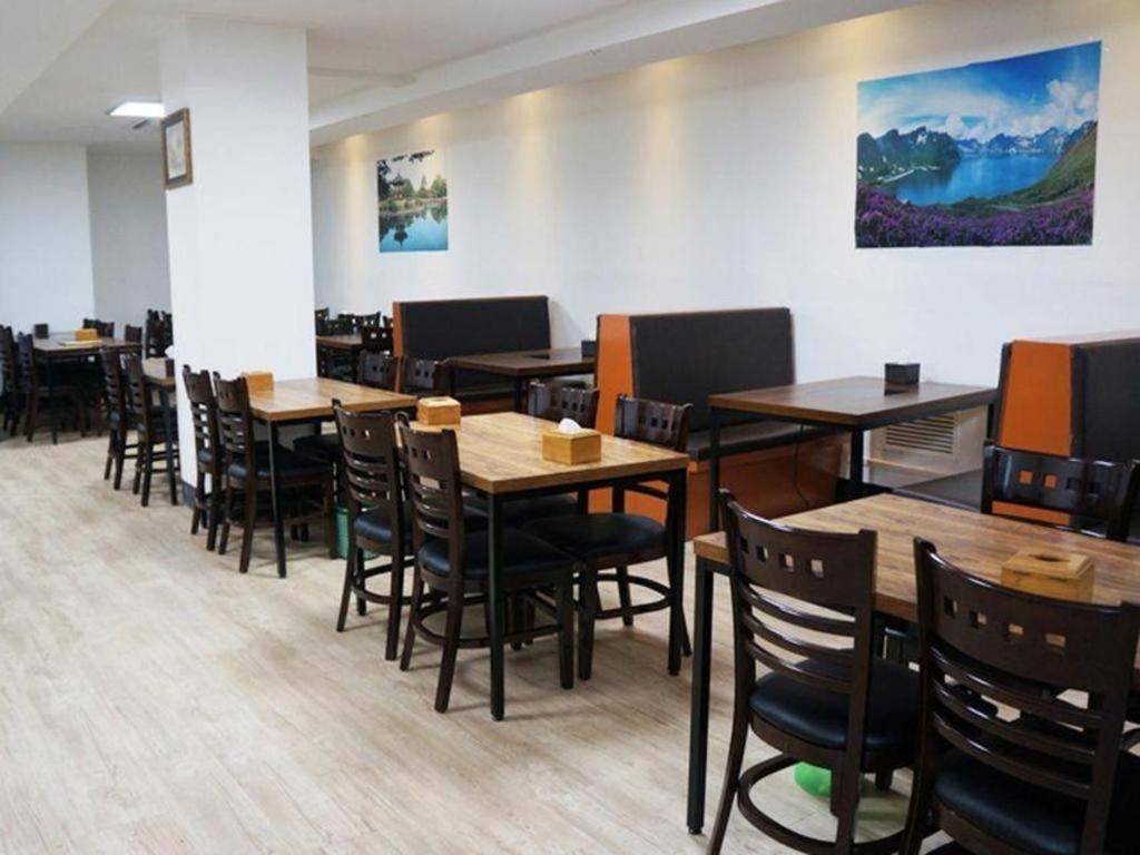 Novalus Tourist Hotel Сеул Экстерьер фото