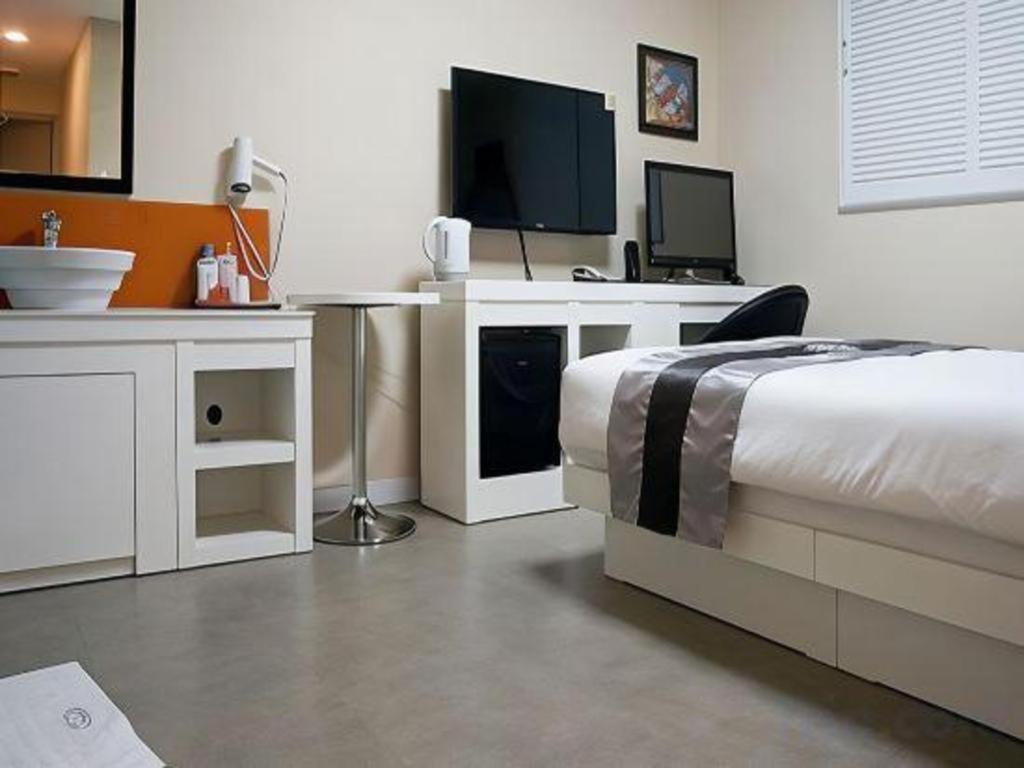 Novalus Tourist Hotel Сеул Экстерьер фото