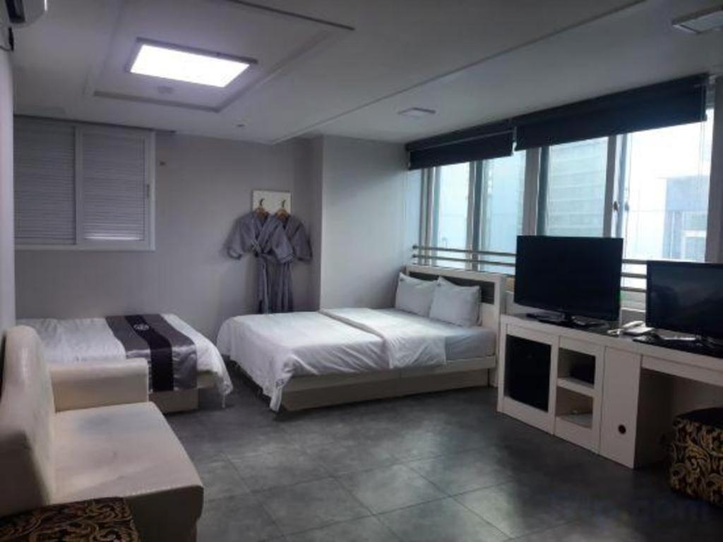 Novalus Tourist Hotel Сеул Экстерьер фото