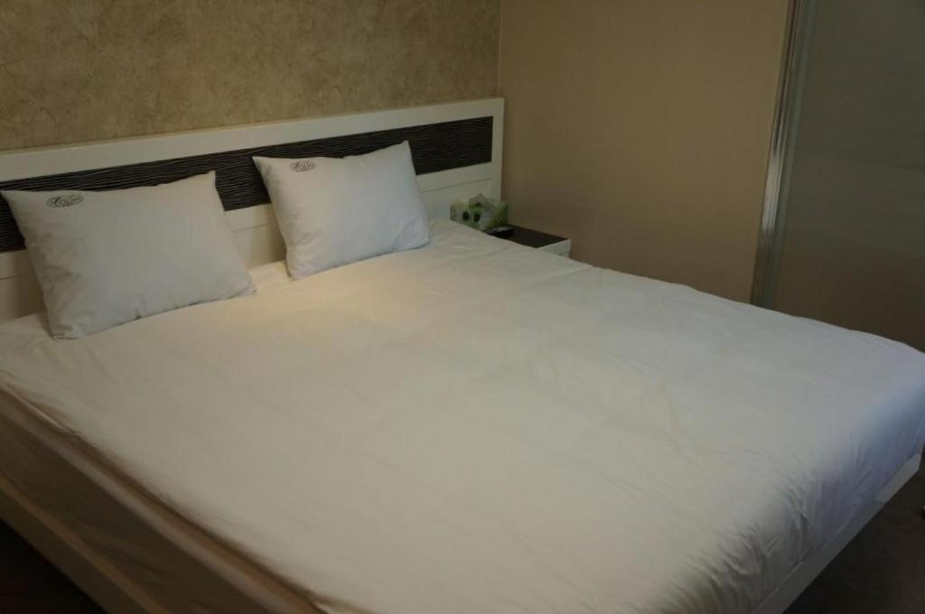 Novalus Tourist Hotel Сеул Экстерьер фото