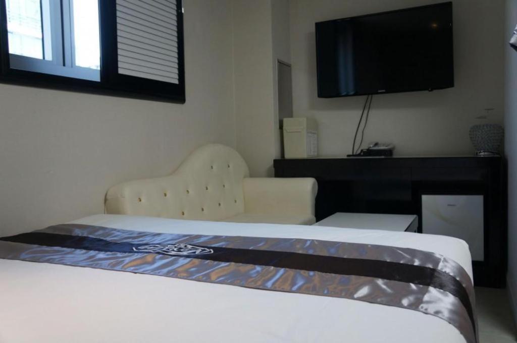 Novalus Tourist Hotel Сеул Экстерьер фото
