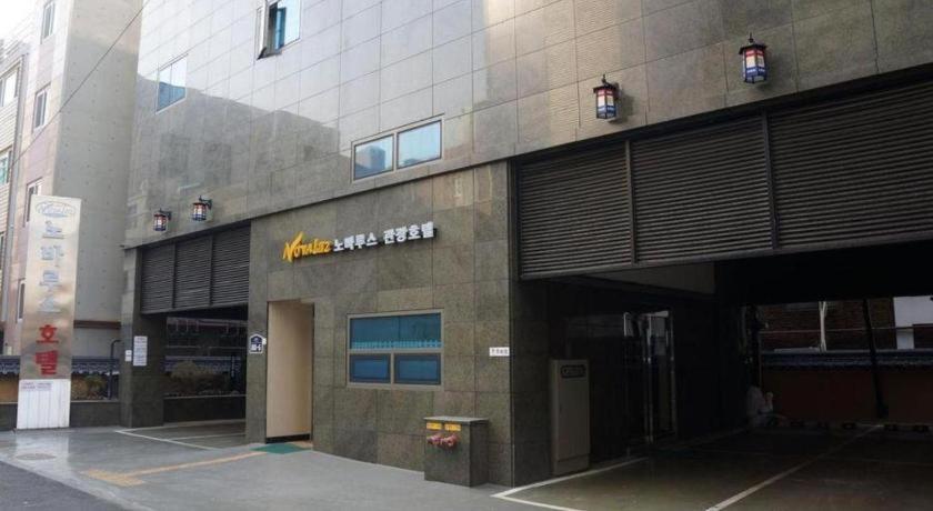 Novalus Tourist Hotel Сеул Экстерьер фото